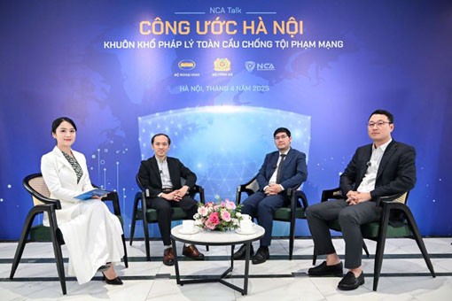 Các chuyên gia tại talk Công ước Hà Nội. (Ảnh: HHANMQG)