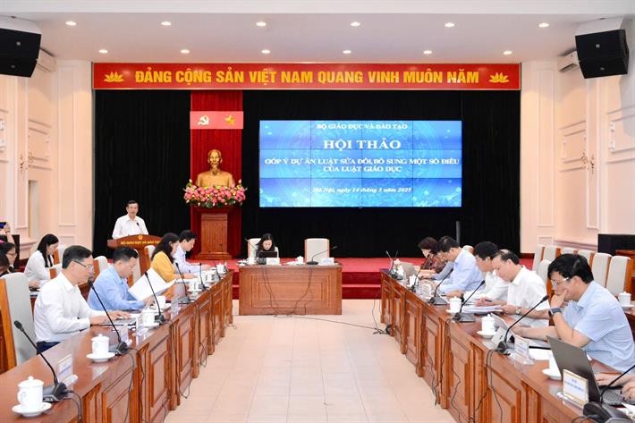 Quang cảnh Hội thảo góp ý dự thảo Luật sửa đổi, bổ sung một số điều của Luật Giáo dục, diễn ra ngày 14/5 vừa qua. (Ảnh: MOET) 