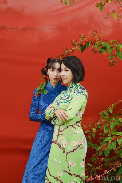 Diva Mỹ Linh và con gái út - ca sỹ Mỹ Anh là một trong những ca sĩ gen Z nổi bật, đa tài khi biết sáng tác, sản xuất âm nhạc, trình diễn thu hút.