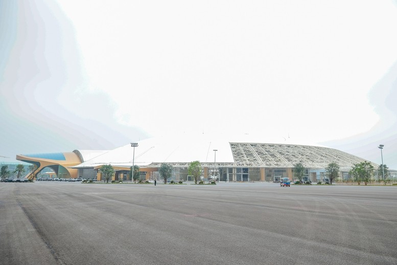 Trung tâm Hội chợ Triển lãm Quốc gia với quy mô 90 ha, nằm trong top 10 thế giới về tổng diện tích cũng như diện tích triển lãm, tọa lạc ngay cửa ngõ Đông Bắc Hà Nội - Ảnh: VGP/Nhật Bắc