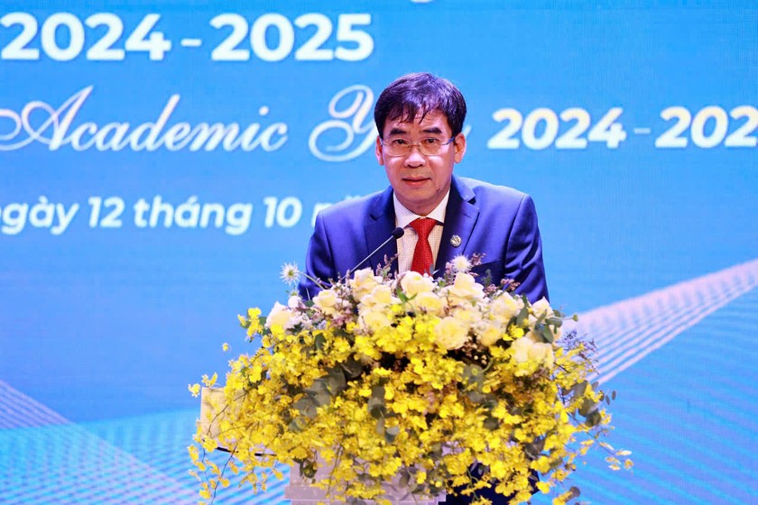 TS. Lê Trường Sơn, Hiệu trưởng Trường ĐH Luật TP HCM. 