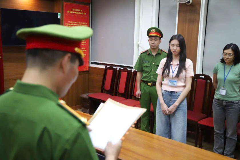 Nguyễn Thúc Thùy Tiên bị khởi tố, bắt tạm giam (Ảnh: BCA)