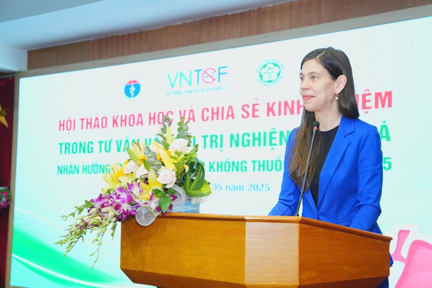  TS. Jennifer Houston - Phó trưởng đại diện Tổ chức Y tế Thế giới (WHO) tại Việt Nam.