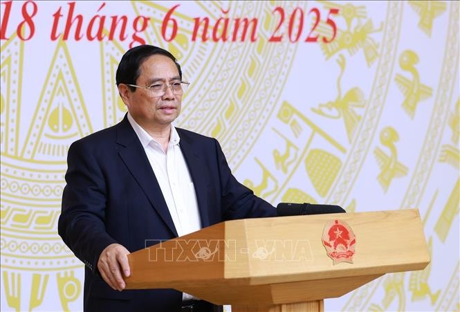 Thủ tướng Phạm Minh Chính chủ trì Hội nghị toàn quốc về công tác tổ chức kỳ thi tốt nghiệp Trung học phổ thông năm 2025. Ảnh: Dương Giang/TTXVN