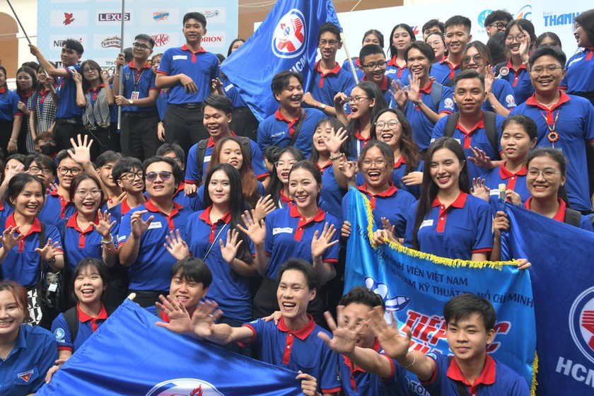 Hàng chục nghìn sinh viên sẵn sàng tiếp sức thí sinh thi tốt nghiệp THPT năm nay.