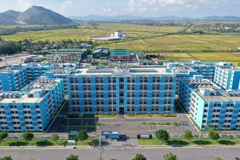 Ký túc xá Nhà máy Luxshare-ICT Nghệ An ở Khu công nghiệp VSIP Nghệ An. 