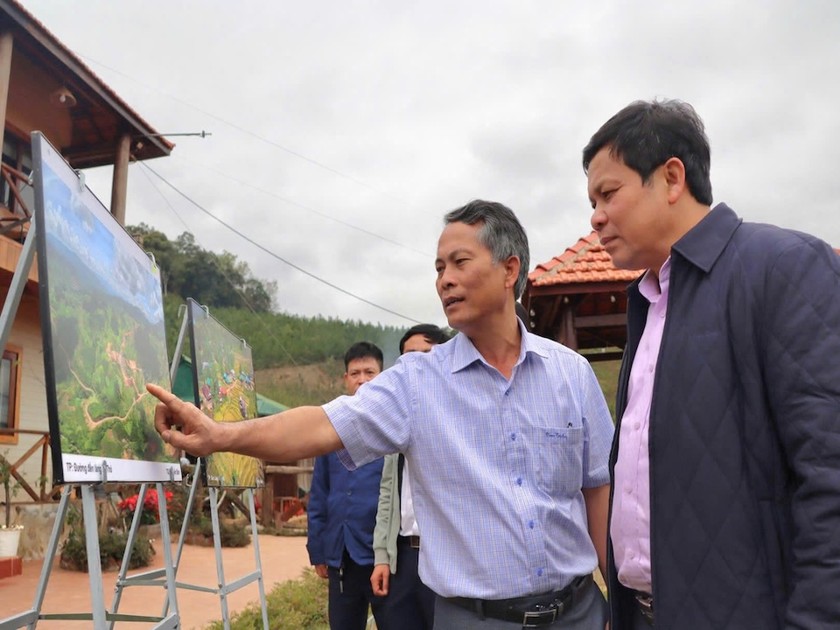 Phó Bí thư Tỉnh ủy Kon Tum Nguyễn Đức Tuy dự ra mắt làng du lịch cộng đồng Tu Thó.