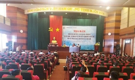 “Những khía cạnh pháp lý liên quan đến phán quyết của Tòa trọng tài về vụ kiện kiện giữa Philippin và Trung Quốc”