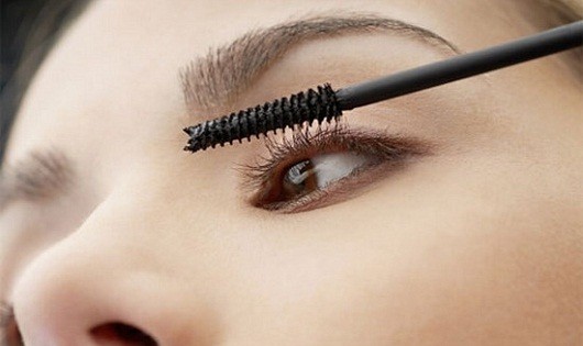 Tuyệt vời mẹo chuốt mascara không phải ai cũng biết