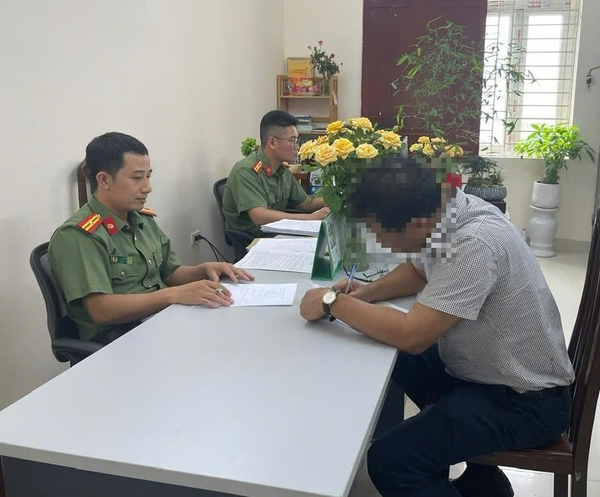 Trường hợp N.X.D làm việc tại cơ quan Công an. (Ảnh: Công an Thành phố Hà Nội)