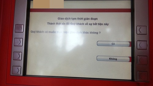 Từ ngày 12/12/2014, ngân hàng nào để máy ATM ngừng hoạt động 24 giờ không thông báo bị phạt đến 15 triệu đồng. Ảnh: Bá Đô