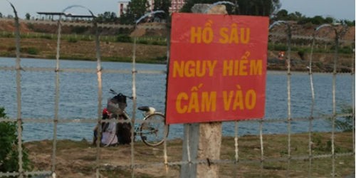 Hồ Đá - nơi phát hiện thi thể nữ sinh