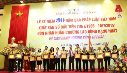 Báo Pháp luật Việt Nam trân trọng cảm ơn!