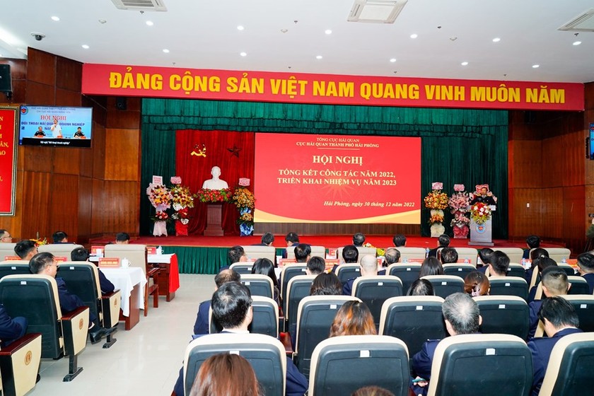 Quang cảnh hội nghị.