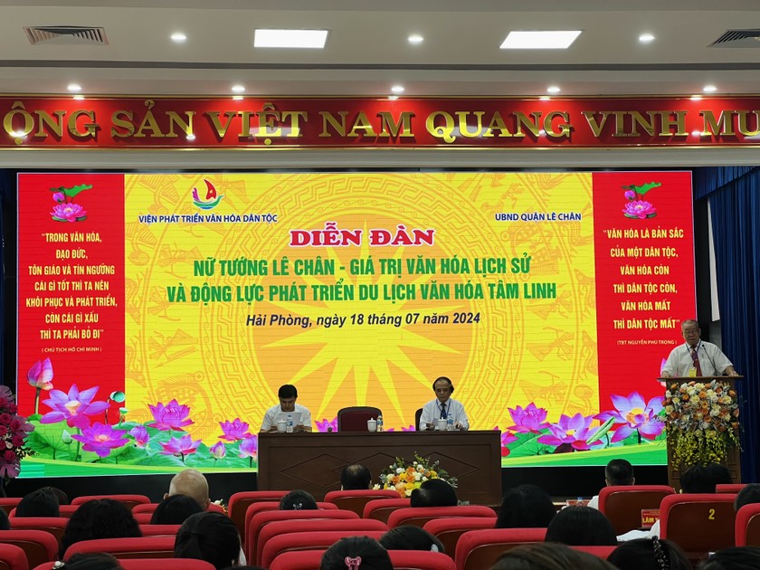 Diễn đàn “Nữ tướng Lê Chân – Giá trị văn hoá lịch sử và động lực phát triển du lịch văn hoá tâm linh”. 