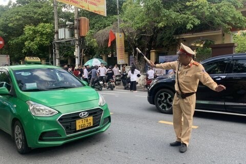 Thái Bình tăng cường kiểm tra, xử lý xe dù, bến cóc . (Ảnh minh hoạ)