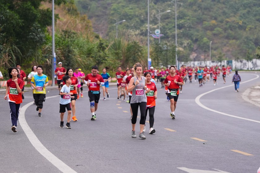 Các vận động viên sẽ chinh phục cự ly 5 km, 10 km và 21 km với tổng trị giá giải thưởng là 500 triệu đồng.