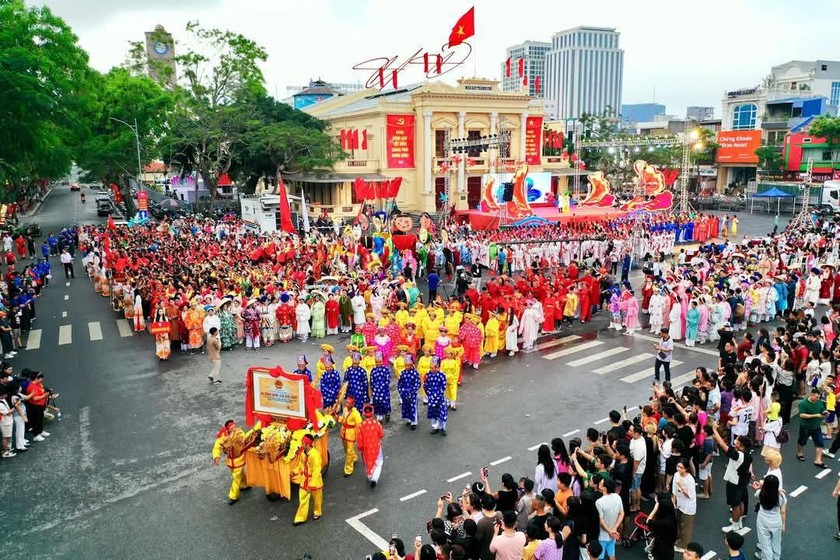 Hải Phòng luôn có lối đi riêng phát triển văn hoá gắn với bản sắc người Hải Phòng.