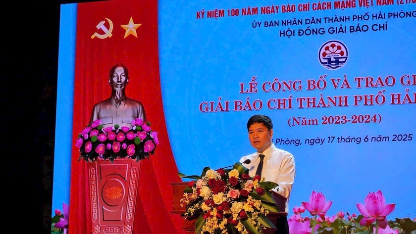 Phó Chủ tịch UBND TP Hoàng Minh Cường phát biểu.
