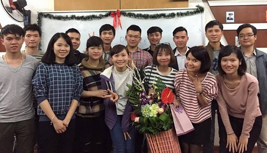 Gần 60 tuổi tôi vẫn đi học tiếng anh giao tiếp thành thạo