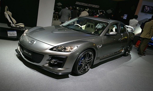 Triệu hồi Mazda RX-8 để xử lý lỗi rò nhiên liệu