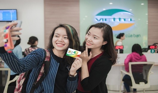 Khách hàng đổi SIM và trải nghiệm dịch vụ 4G