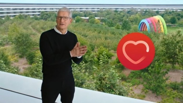 Tim Cook ở khán phòng không có khán giả và sự kiện ra mắt sản phẩm chưa từng có trong lịch sử Apple.