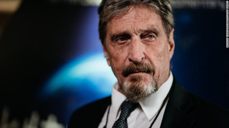 John McAfee - ông trùm phần mềm chống virus.