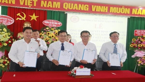 Trường Cao đẳng Luật miền Nam: Đẩy mạnh phối hợp, tạo cơ hội việc làm cho học sinh