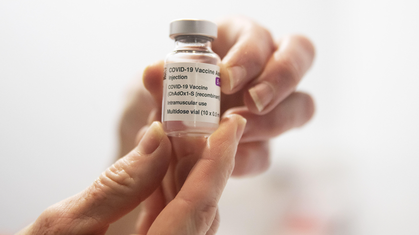 Vaccine ngừa COVID-19 của AstraZeneca.