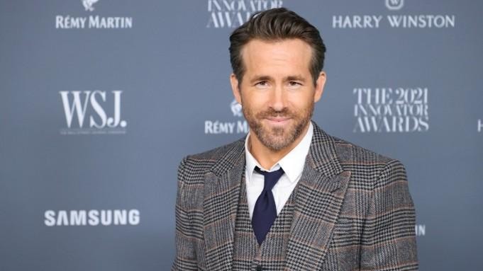 Ryan Reynolds xuất hiện trong Giải thưởng Sáng tạo của Tạp chí Wall Street Journal. Ảnh: WSJ