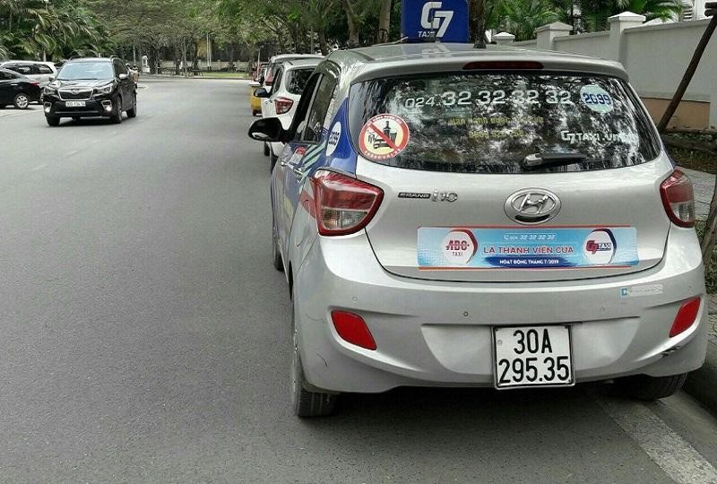 Chiếc xe taxi bị cướp