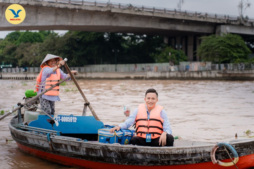 Dịch vụ lấy mẫu xét nghiệm tận nơi MEDLATEC đặt chân tới 63 tỉnh thành trên toàn quốc và vươn ra quốc tế 