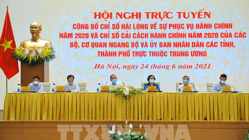 Phó Thủ tướng Thường trực Trương Hòa Bình chủ trì Hội nghị công bố.