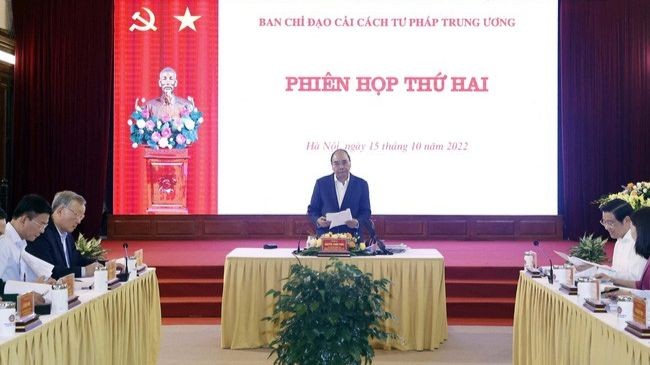 Chủ tịch nước Nguyễn Xuân Phúc chủ trì Phiên họp thứ hai Ban Chỉ đạo Cải cách tư pháp Trung ương.