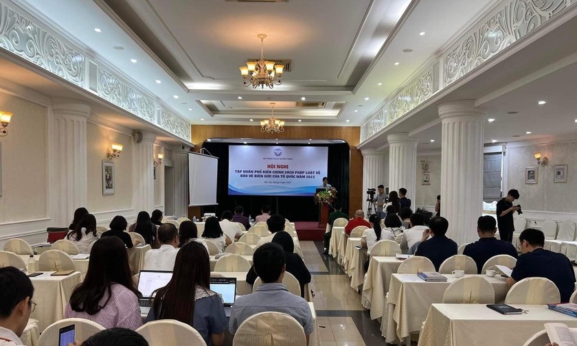 Quang cảnh Hội nghị tập huấn phổ biến chính sách, pháp luật về bảo vệ biên giới của Tổ quốc năm 2023.