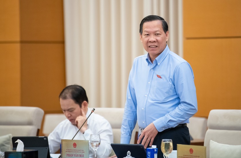 Chủ nhiệm Ủy ban Kinh tế và Tài chính của QH Phan Văn Mãi đề xuất có quy định về thẩm quyền xử phạt đặc thù. (Ảnh: Cổng TTĐTQH)
