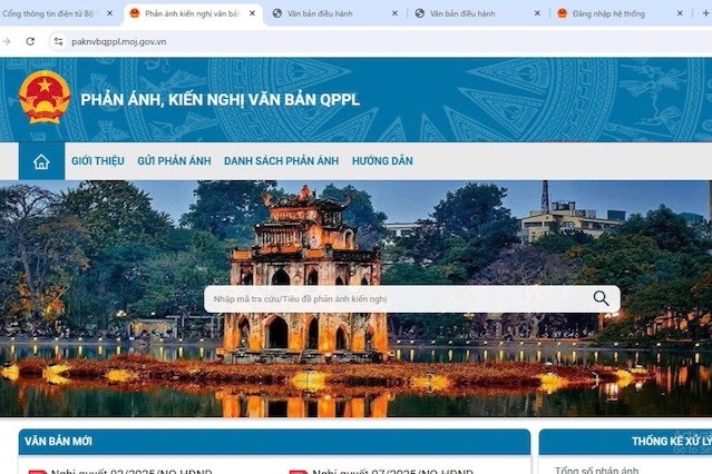 Đường dẫn https://paknvbqppl.moj.gov.vn trên máy vi tính. (Ảnh chụp màn hình)