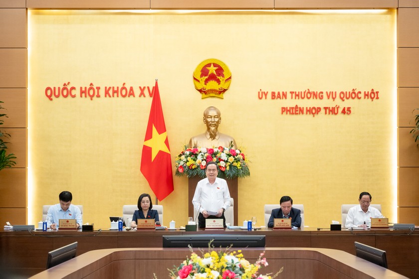 Chủ tịch Quốc hội Trần Thanh Mẫn phát biểu bế mạc Phiên họp. (Ảnh: Phạm Thắng)