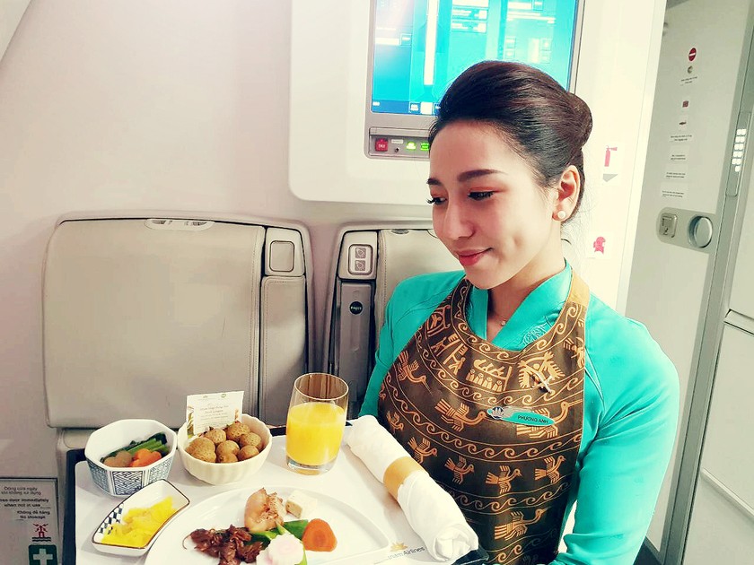 Nhãn lồng Hưng Yên đã xuất hiện trên khoang Thương gia của Vietnam Airlines