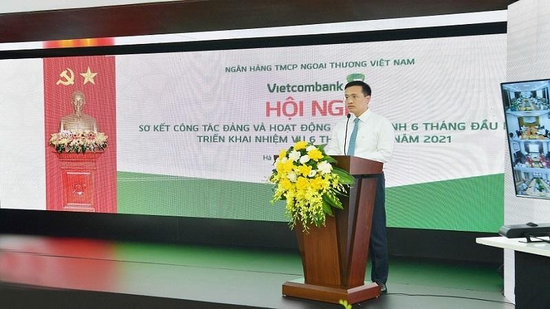 Tổng giám đốc Vietcombank tại Hội nghị sơ kết công tác Đảng.