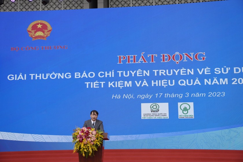 Ông Phương Hoàng Kim phát biểu tại lễ phát động.