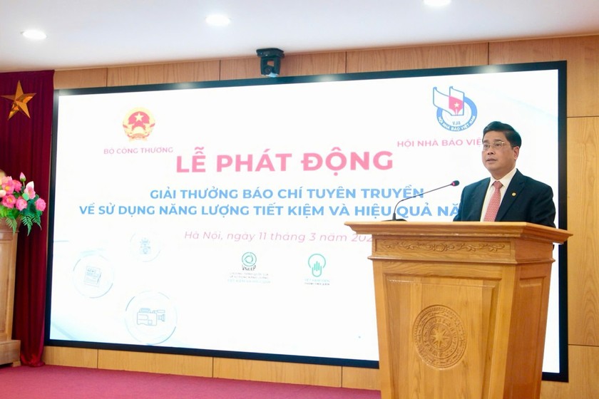 Ông Võ Quang Lâm - Phó Tổng giám đốc EVN phát biểu.