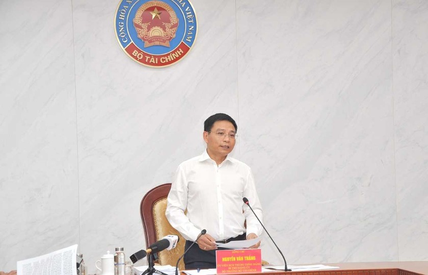 Bộ trưởng Bộ Tài chính chủ trì hội nghị chiều ngày 26/5.