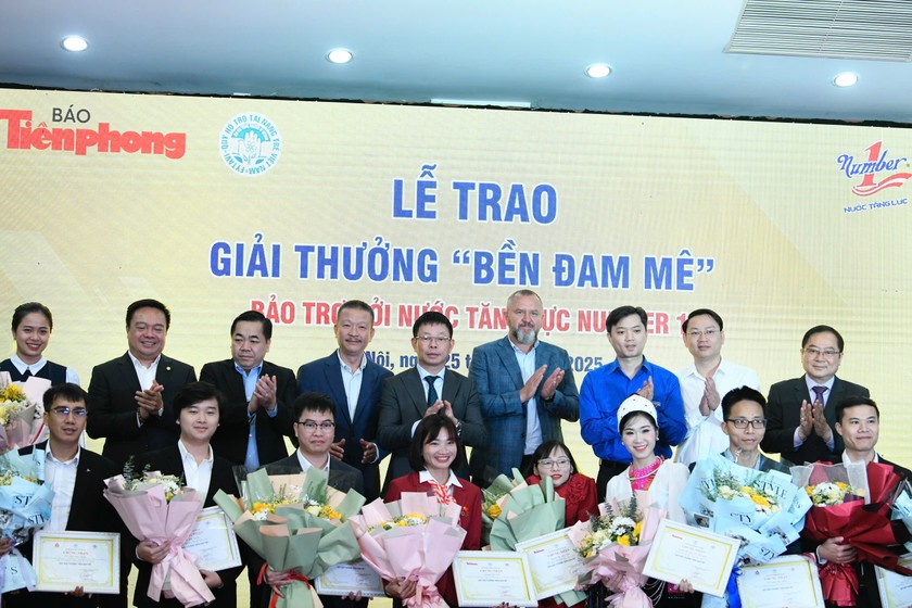 Giải thưởng “ Bền Đam Mê”- tôn vinh những người trẻ xuất sắc, bền bỉ