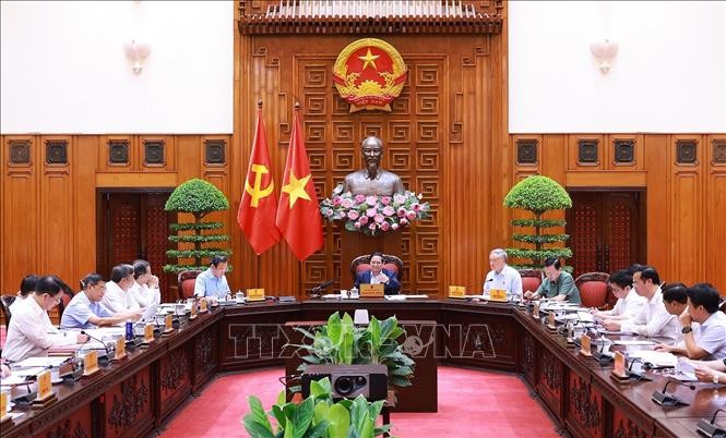 Cuộc họp Thường trực Chính phủ về trung tâm tài chính quốc tế tại TP Hồ Chí Minh và Đà Nẵng. Ảnh: Dương Giang/TTXVN