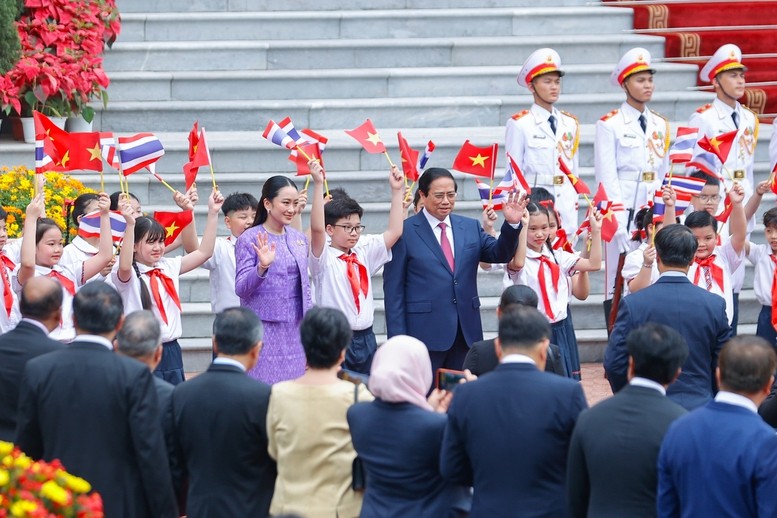 Đ&acirc;y l&agrave; chuyến thăm Việt Nam đầu ti&ecirc;n của Thủ tướng Th&aacute;i Lan Paetongtarn Shinawatra kể từ khi b&agrave; nhậm chức Thủ tướng Th&aacute;i Lan - Ảnh: VGP/Nhật Bắc
