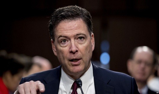 Cựu Giám đốc FBI Comey.