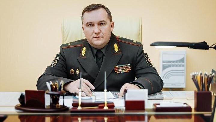Bộ trưởng Quốc phòng Belarus Viktor Khrenin.