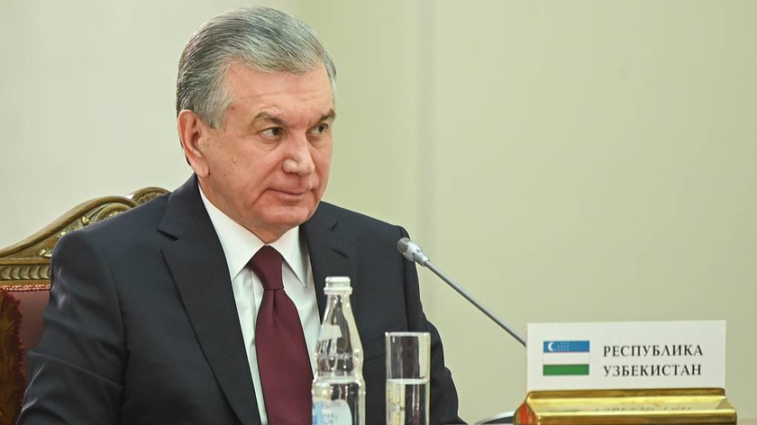  Tổng thống Uzbekistan Shavkat Mirziyoyev.